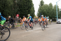 17OB_FredHutchStart50mile_J0652-X2