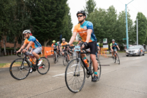 17OB_FredHutchStart50mile_J0664-X2