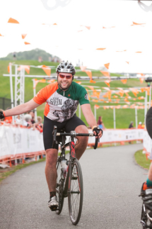 17OB_GasWorksFinishLine_J0313-L